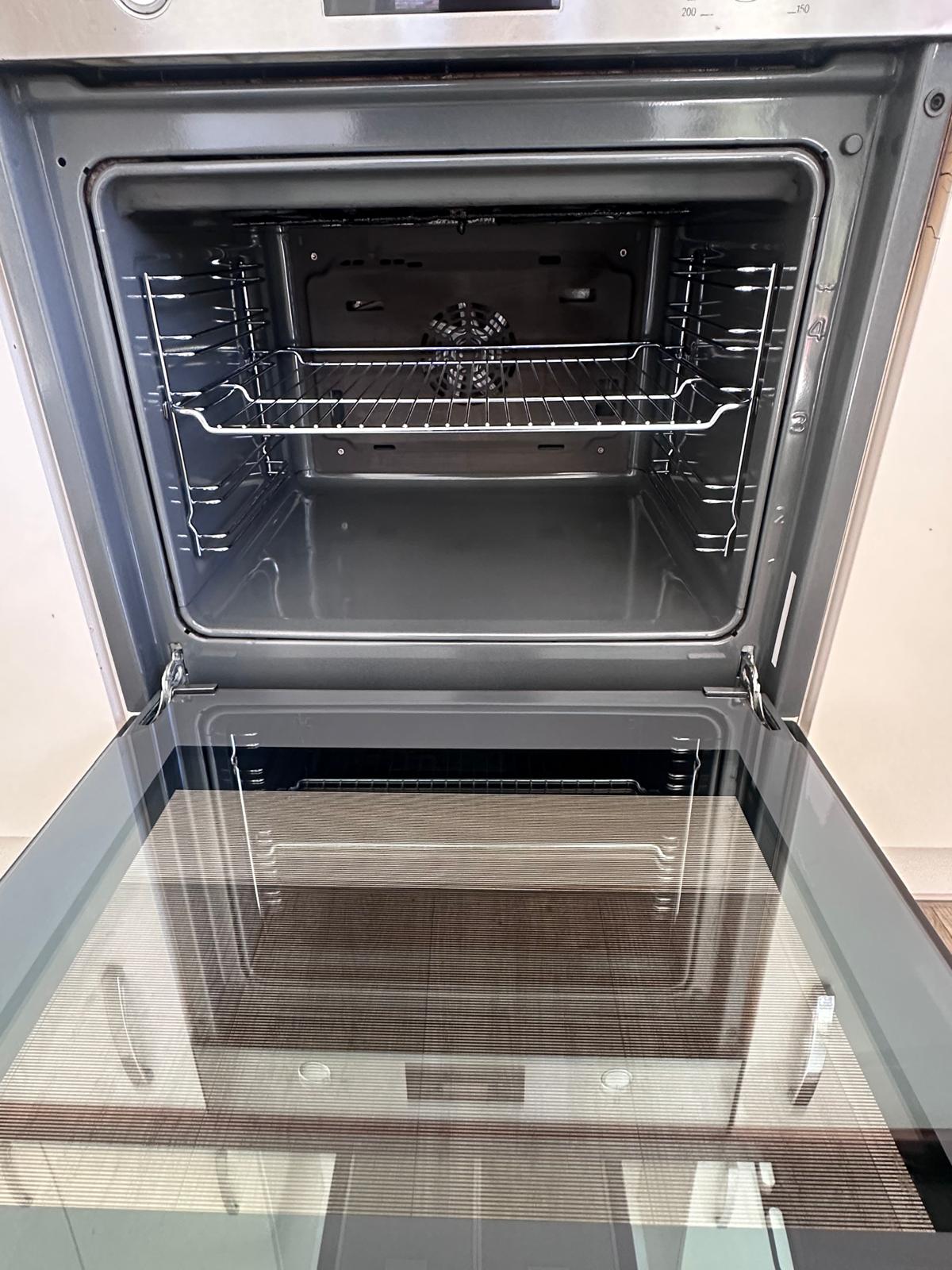 Single oven after cleaning in Southam