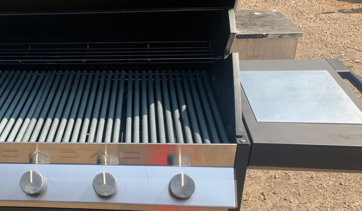 BBQ cleaned and ready to use